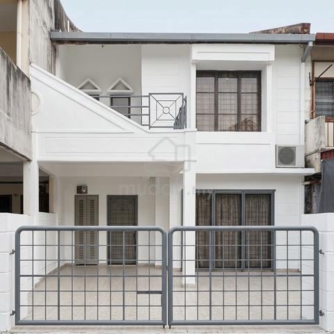 Petaling Jaya PJS5 Taman Desaria 2 Storey House For Sale 1