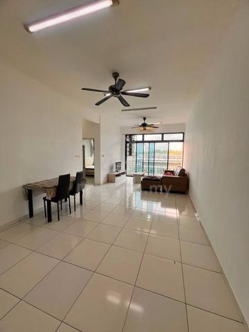 Sky Gardens Residences 1