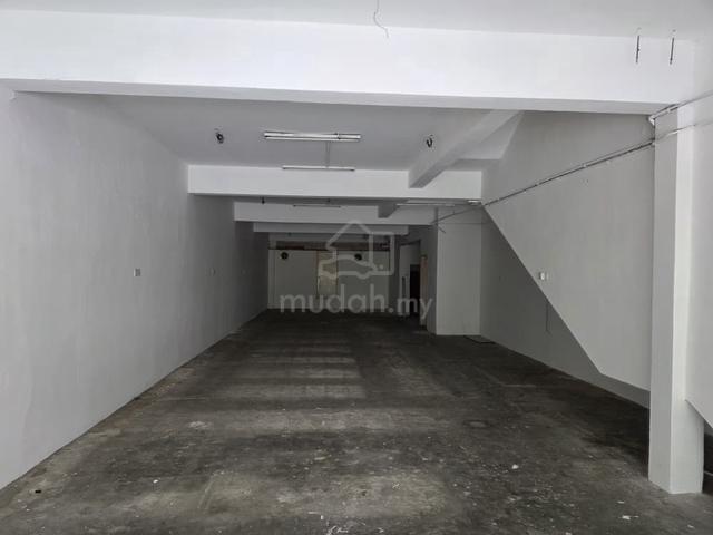 Ground Floor Shoplot Facing Main Road Sri Damansara Petaling Jaya 1