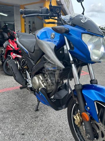 YAMAHA FZ150I(Second) UNTUK DIJUAL (CASH ONLY) - photo 3 of 10