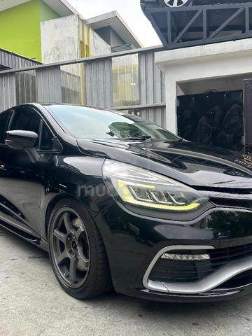 2014 Renault CLIO 1.6 RS 200 EDC (A) - 2