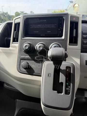 2026 Toyota HIACE 2.8 SLWB WINDOW VAN READY STOCK - 4