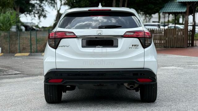 2021 Honda HR-V 1.8 RS (A) FULSPEC ONE LADY OWNER - 4