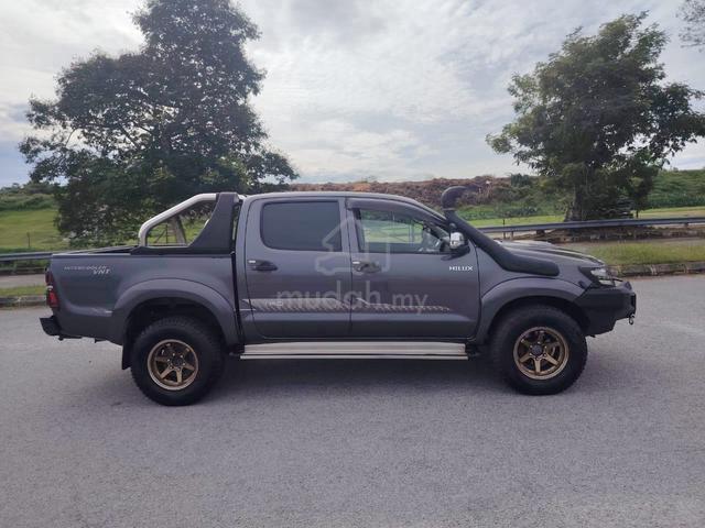 Toyota HILUX 2.5 G TRD SPORTIVO (A) NICE SPORTY - 4