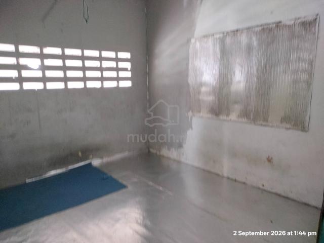 Sungai Way Cluster Apartment 1