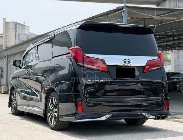 2022 Toyota Alphard 2.5 SC JBL Home Theater 360cam - 2