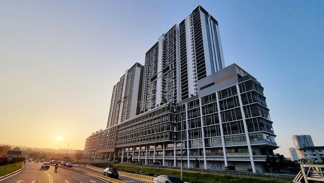 Fully Furnished Apartment Next To MRT 1