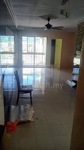 Sri Ehsan Apartment 1