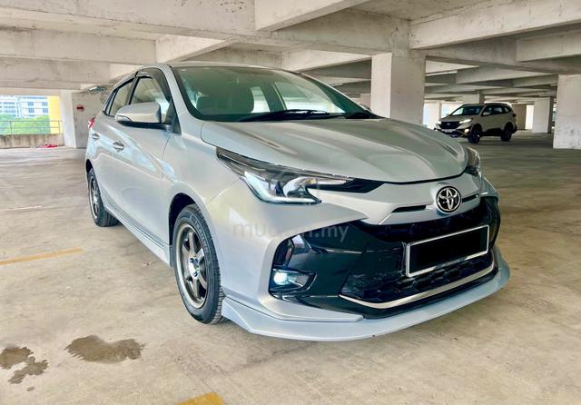Toyota YARIS 1.5 J (A) - 1