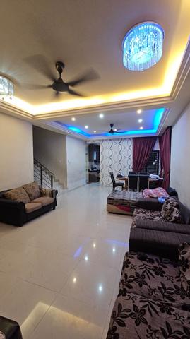 [Renovated] Jasper, Kota Emerald, Rawang, 2sty Semi D house 1