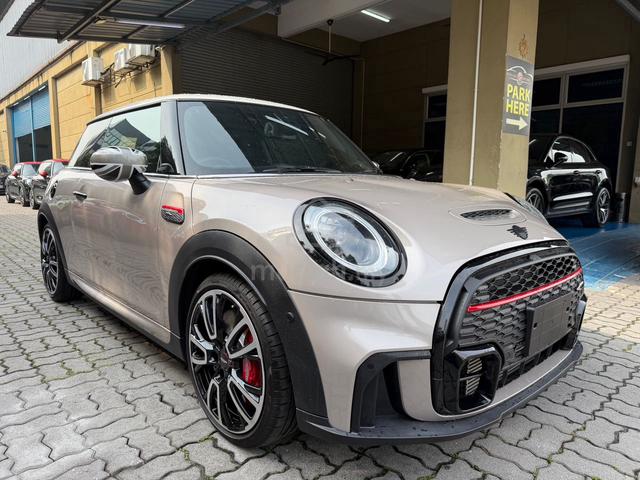 2022 Mini Cooper S John Cooper Works 2.0 Full Spec - 3