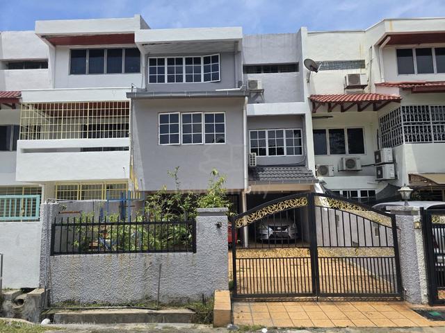 FACING OPEN 🔥2.5 Storey Terrace House Seksyen 17 Petaling Jaya 1
