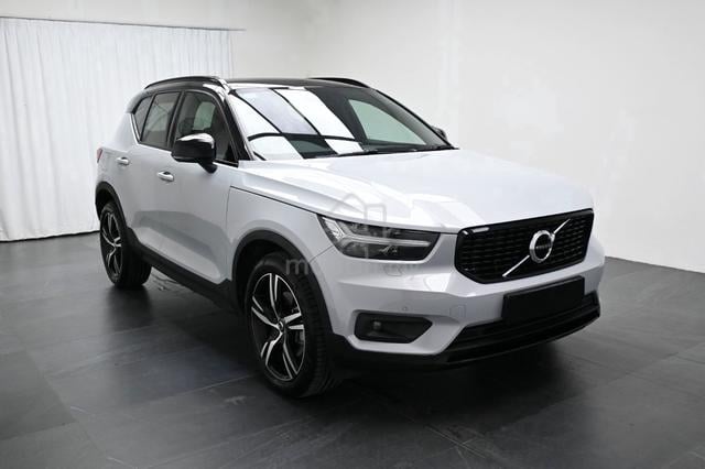 2021 Volvo XC40 2.0 T5 R MIL-36K FULL-SERVICE - 3