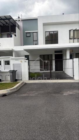 New House for Sale Mahkota Hills Lenggeng Infront Playground 1