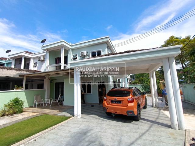 Corner Lot, Double Storey Terrace, Jalan Yakut, Seksyen 7, Shah Alam 1