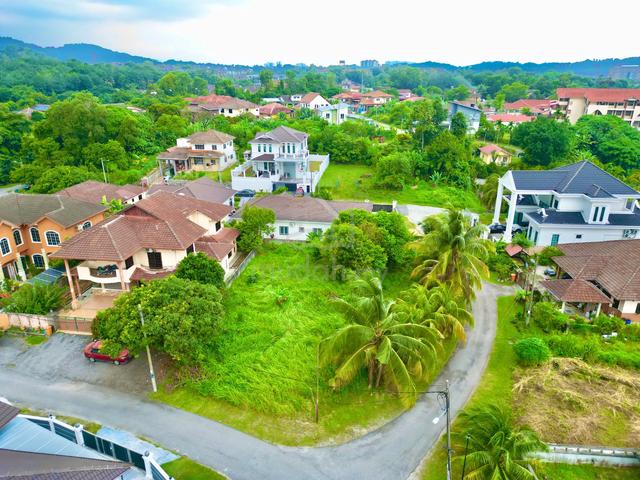 TANAH LOT BANGLO ( 12,000 Sft )   TOP HILL VIEW Sungai Kantan KAJANG 1