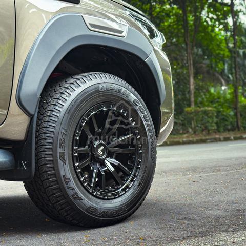 2025 Toyota HILUX 2.4 E MY17 AN120 FACELIFT II (A) - 4