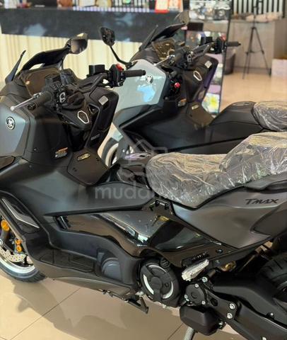 Tmax 560--READY STOCK ✅--NEW STOCK ✅ - photo 3 of 6