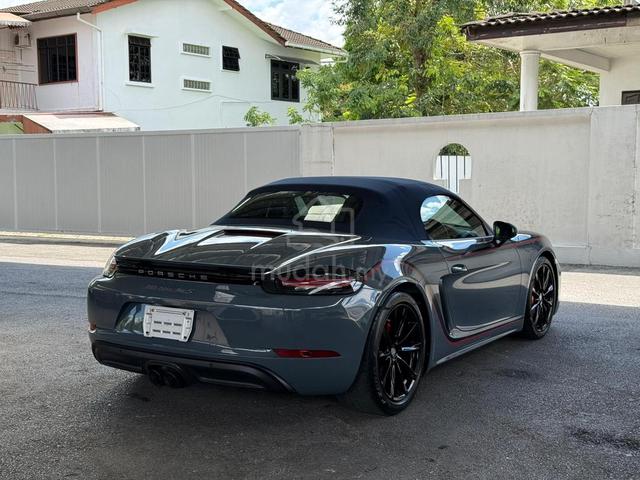2017 Porsche 718 Boxster S Convertible 2.5 PDK - 4