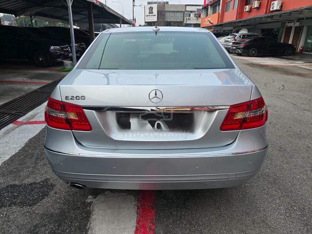 2012 Mercedes Benz E-CLASS 1.8 200 CGI BLUEEFCY - 3