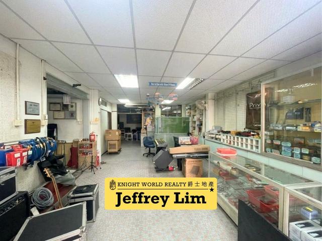 【Well Maintained】2 Storey Shophouse @ Georgetown 1
