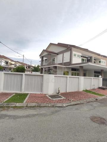 Botani Beringin Double Storey Corner House For Rent 1