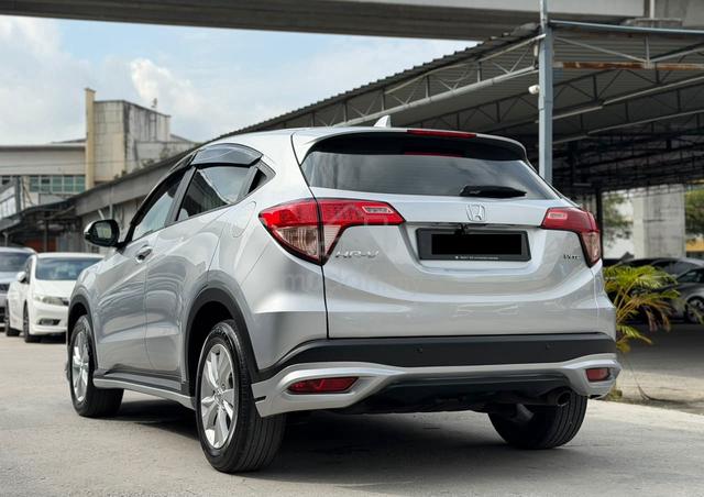 2015 Honda HR-V 1.8 E Push Start 16IN Rim Leather - 2