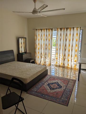 Batu Maung/Bayan Lepas Single Room w Bathroom 1