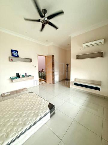 Seri Austin Hills, Jade 2,G&G Fully Renovated Double Storey House 1