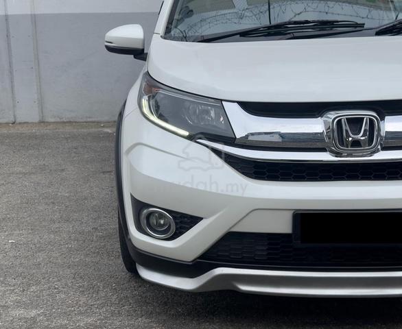 Honda BR-V 1.5 V (A) - 4