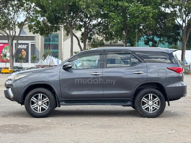 2017 Toyota FORTUNER 2.4 VRZ (A) - 3