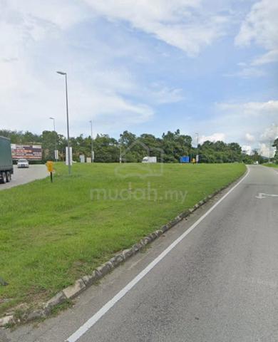Prime Freehold Land with Residential Development Potential, Mantin NS 1