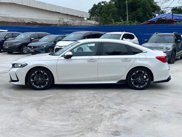 2023 Honda CIVIC 1.5 V MY22 FE (A) - 5