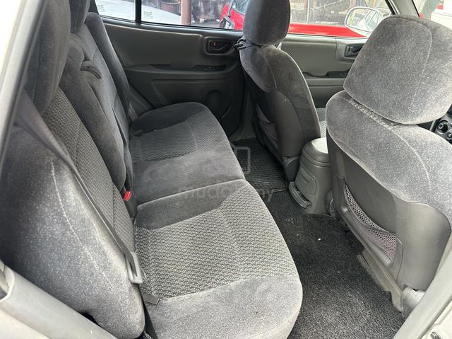 2004 Hyundai SANTA FE 2.4 GLS (A) - 3