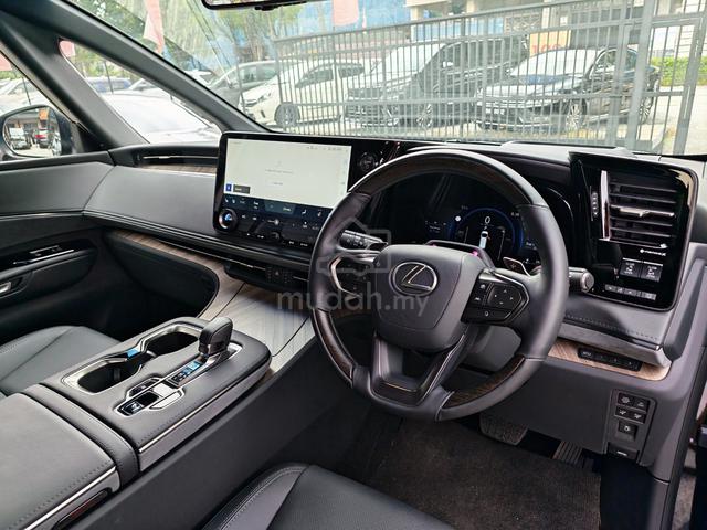 2025 Lexus LM 350H BRAND NEW 6 SEATERS UK SPEC - 5