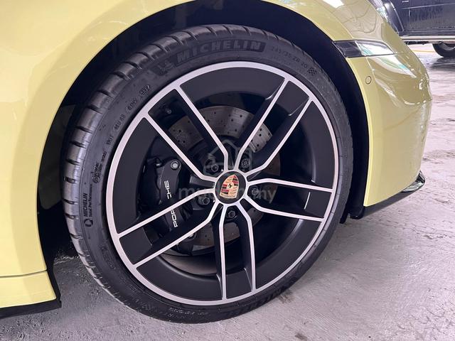 2025 Porsche 911 3.0 CARRERA FACELIFT (A) - 3