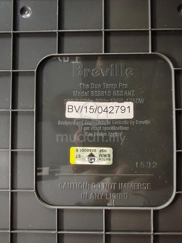 Breville BES810 Duo-Temp Pro espresso machine. - photo 2 of 3