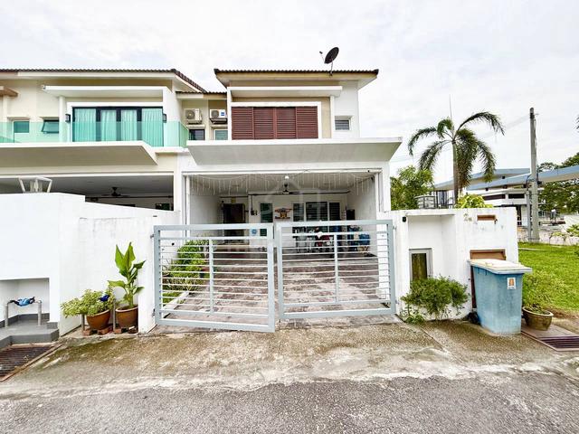 ENDLOT Double Storey Zinnia Residence Taman Seri Jaromas Jenjarom 1