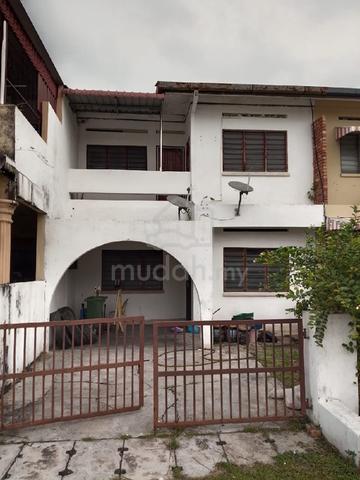 Rumah Sewa 2 Tingkat Taman Anda 1