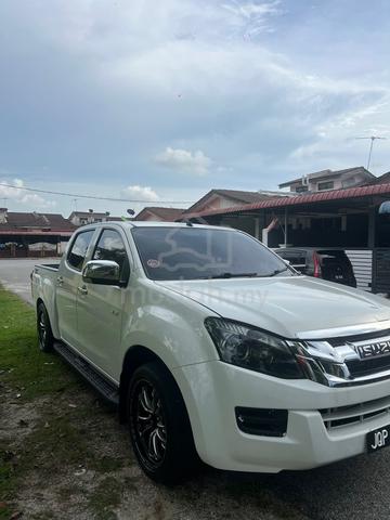 2015 Isuzu D-MAX 2.5 4x2 HI-RIDE (M) - 3