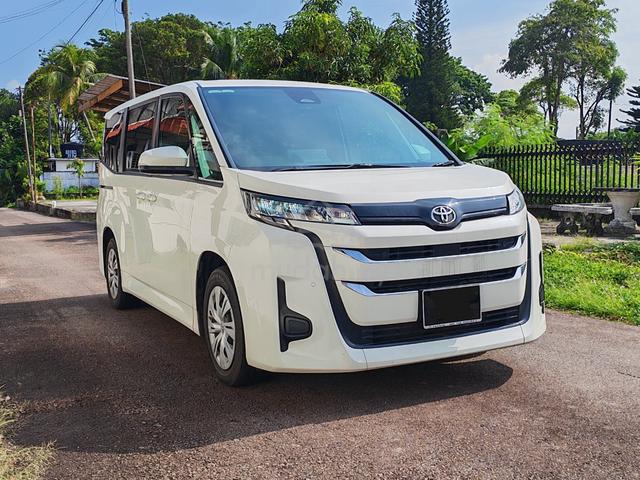 2022 Toyota NOAH 2.0 G (A) - 1