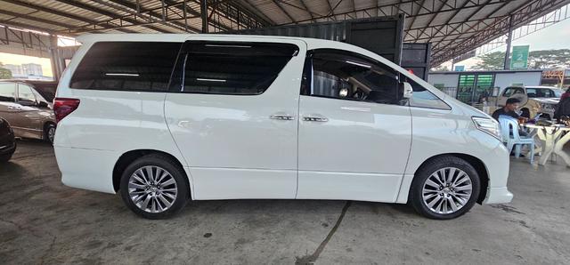 TRD B/Kit Toyota ALPHARD 2.4 SC with Pilot Seat - 4