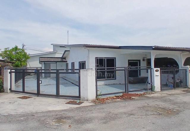 CORNER LOT Single Storey Sungai Udang Klang 1