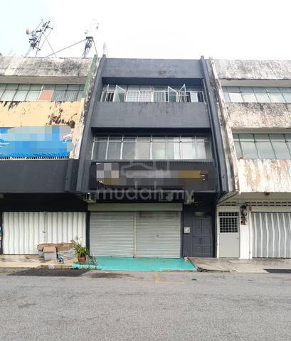 Ground Floor Shoplot Taman Nirwana Ampang Jaya Without Furniture 1