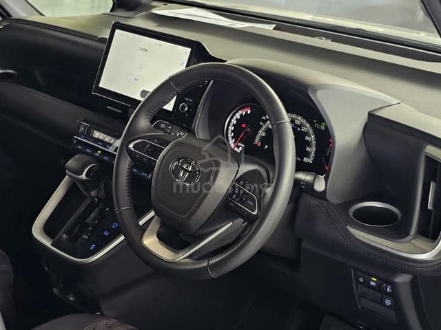 *20582KM 360CAM Color Meter ✨2023 Toyota VOXY S-Z - 5