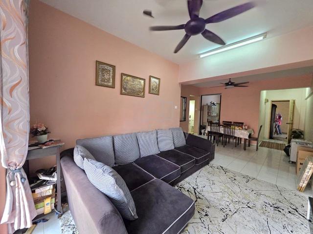 Sri Dahlia Apartment (Kajang) 1