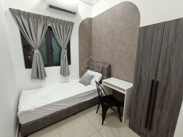 [Single Room] Parkhill Residence, LRT Bukit Jalil, APU College [Fully] 1