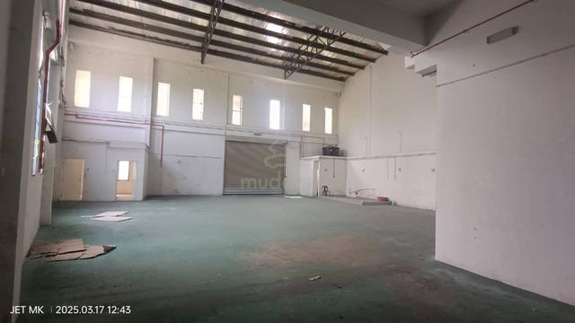 Kapar Superlink Factory Warehouse 150amp Facing Main Road 1