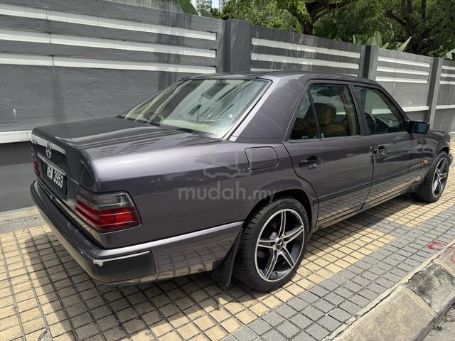 1995 Mercedes Benz 220E 2.2 W124 (A) - 4