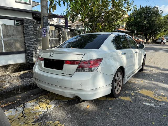 2010 Honda ACCORD 2.4 VTI-L (A) - 2